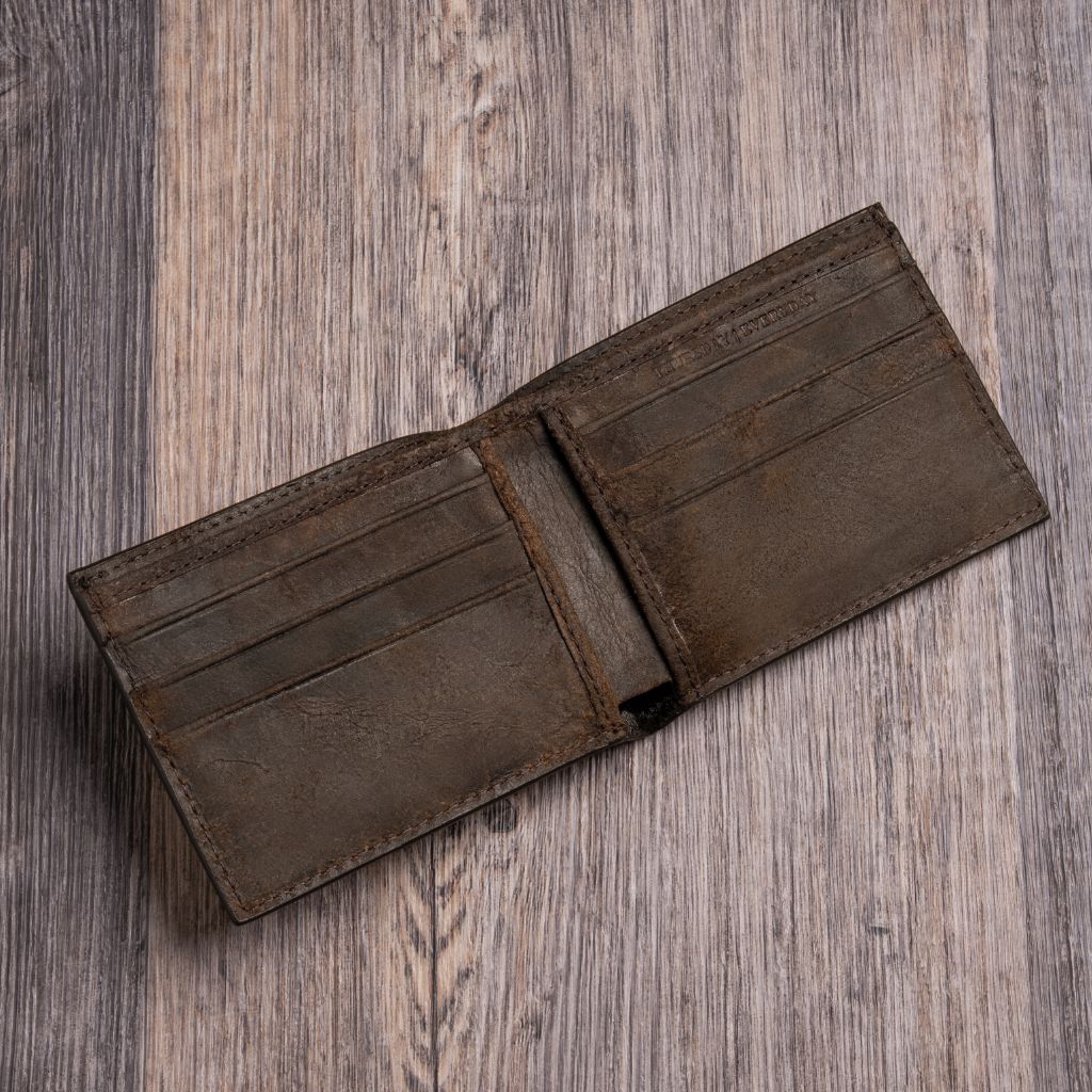 Bifold Wallet | Stone Rambler