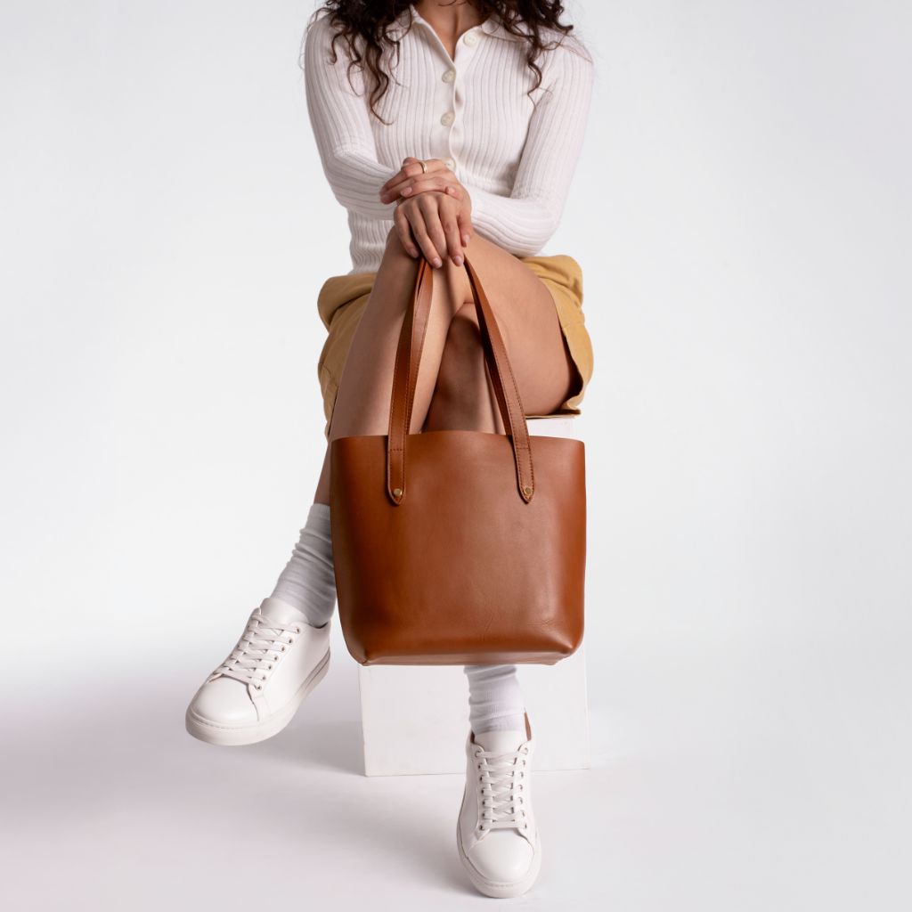 Everyday Tote | Cuero (S) (Gold)